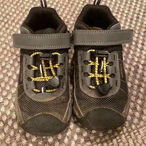 Toddler Keen Targhee Sport hiking boots- 9T